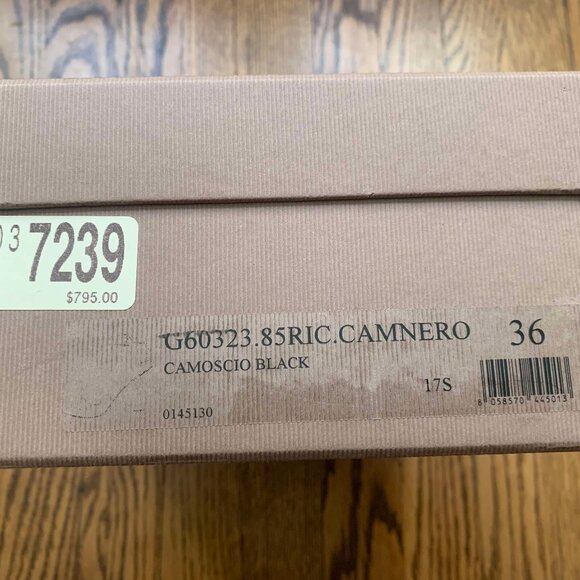 Gianvito Rossi Portofino Block Heel Sandals in black suede - Picture 5 of 5